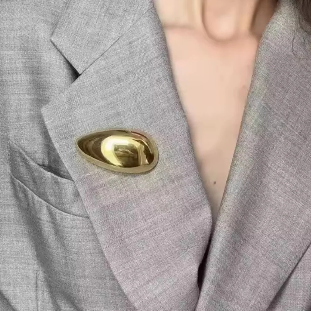 New! ZARA Gold Teardrop Brooch Minimalist Liquid Metal Sculptural Pin | NWOT